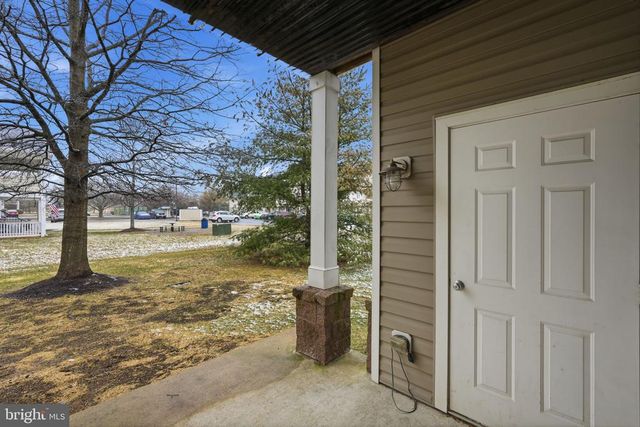 6185 Willow Pl Apt 108, Bealeton, VA 22712