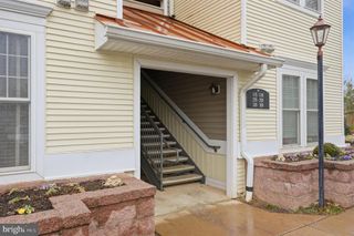 6185 Willow Pl Apt 108, Bealeton, VA 22712