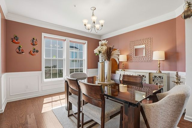 25 Spruce St 25, Hopkinton, MA 01748