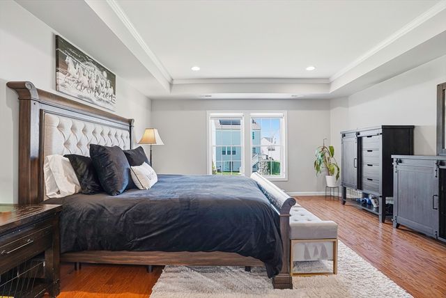 25 Spruce St 25, Hopkinton, MA 01748