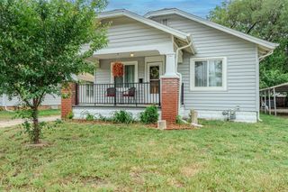 623 S Grove Dr, Wichita, KS 67211