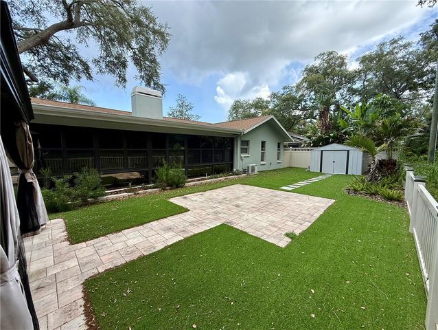 4765 LAKE VALENCIA BOULEVARD W, Palm Harbor, FL 34684