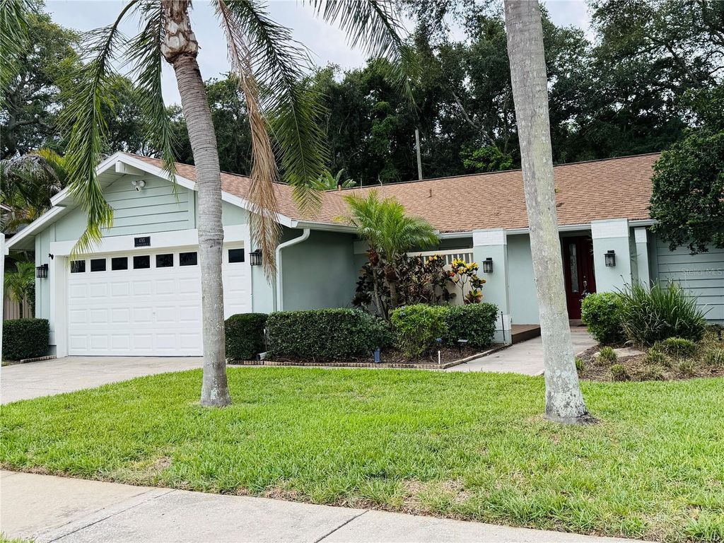 4765 LAKE VALENCIA BOULEVARD W, Palm Harbor, FL 34684