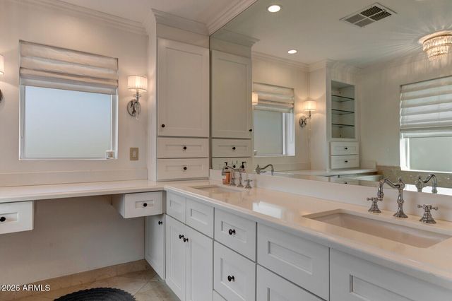 6821 E VISTA Drive, Paradise Valley, AZ 85253