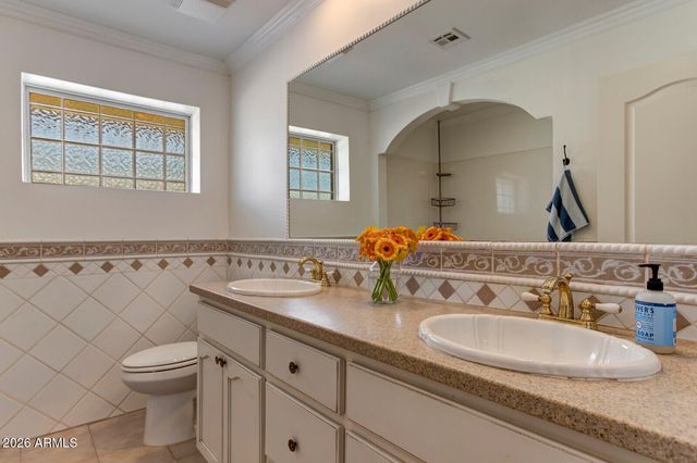 6821 E VISTA Drive, Paradise Valley, AZ 85253