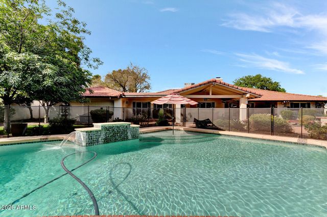 6821 E VISTA Drive, Paradise Valley, AZ 85253
