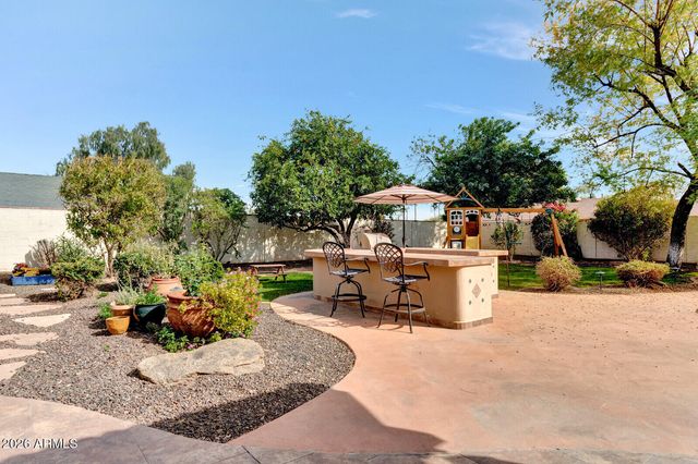 6821 E VISTA Drive, Paradise Valley, AZ 85253