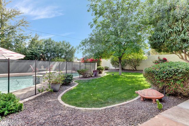 6821 E VISTA Drive, Paradise Valley, AZ 85253