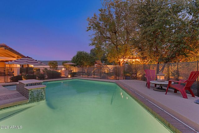 6821 E VISTA Drive, Paradise Valley, AZ 85253
