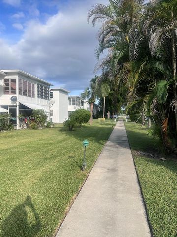 2501 W Golf Blvd 128, Pompano Beach, FL 33064