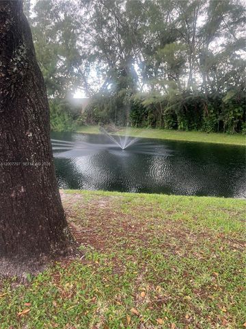 2501 W Golf Blvd 128, Pompano Beach, FL 33064