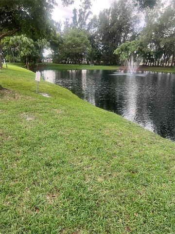 2501 W Golf Blvd 128, Pompano Beach, FL 33064