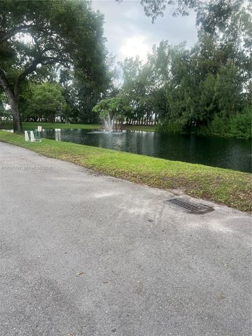 2501 W Golf Blvd 128, Pompano Beach, FL 33064
