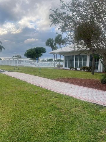 2501 W Golf Blvd 128, Pompano Beach, FL 33064