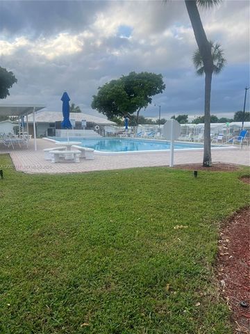 2501 W Golf Blvd 128, Pompano Beach, FL 33064
