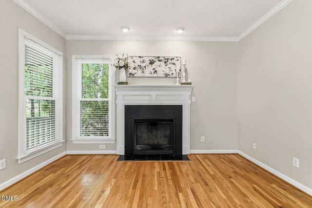 2013 W Sterlington Place, Apex, NC 27502