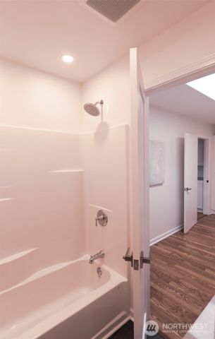 10826 Meadow Road SW, Lakewood, WA 98499