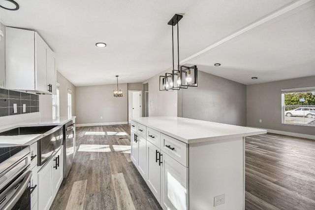 7019 50TH AVENUE S, Tampa, FL 33619