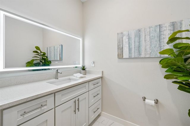 4277 43RD AVENUE N, St Petersburg, FL 33714