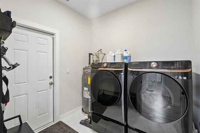 4277 43RD AVENUE N, St Petersburg, FL 33714
