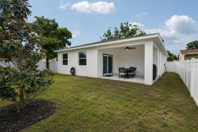 4277 43RD AVENUE N, St Petersburg, FL 33714