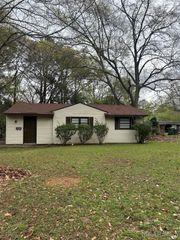 1209 COTTONDALE Road, Montgomery, AL 36109