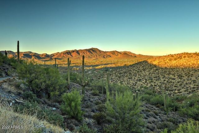 39332 N OLD STAGE Road, Cave Creek, AZ 85331