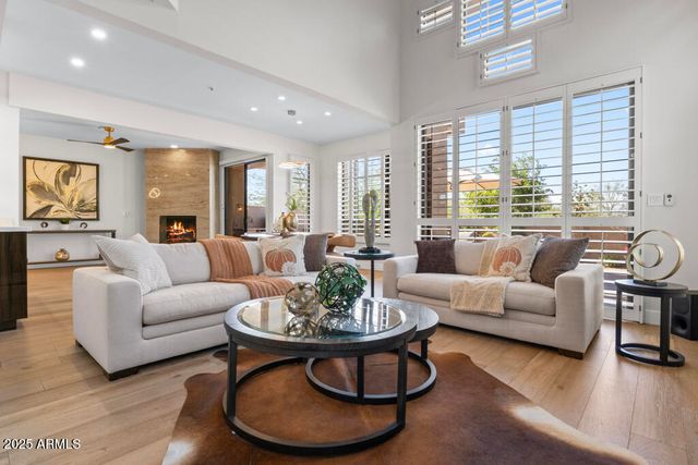 25150 N WINDY WALK Drive 4, Scottsdale, AZ 85255