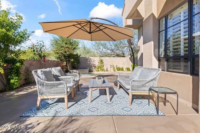 25150 N WINDY WALK Drive 4, Scottsdale, AZ 85255