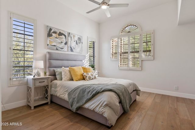 25150 N WINDY WALK Drive 4, Scottsdale, AZ 85255