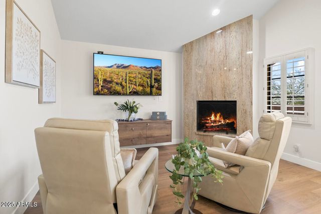 25150 N WINDY WALK Drive 4, Scottsdale, AZ 85255