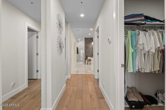 25150 N WINDY WALK Drive 4, Scottsdale, AZ 85255