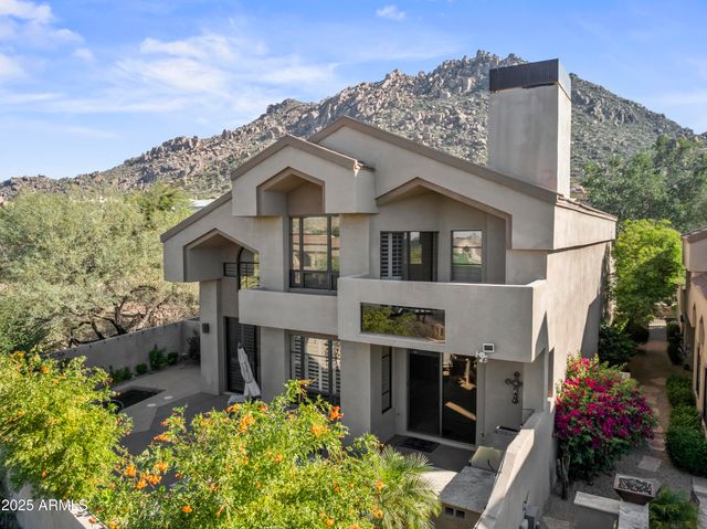 25150 N WINDY WALK Drive 4, Scottsdale, AZ 85255