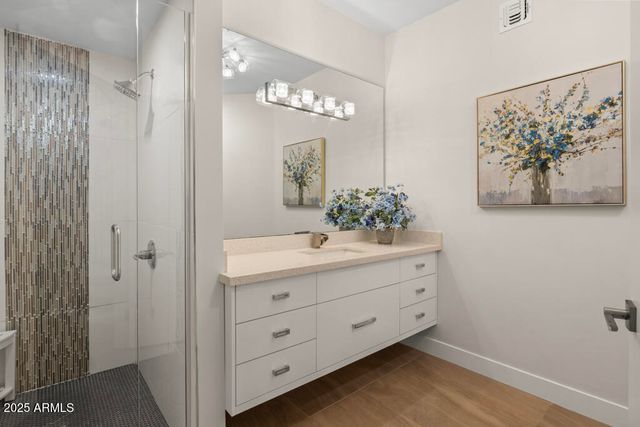 25150 N WINDY WALK Drive 4, Scottsdale, AZ 85255