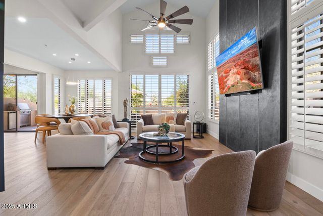 25150 N WINDY WALK Drive 4, Scottsdale, AZ 85255