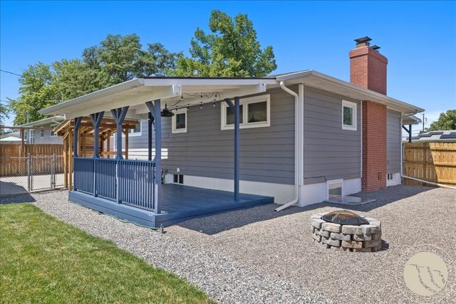 2702 Terry Ave, Billings, MT 59102