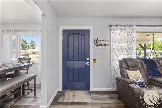 2702 Terry Ave, Billings, MT 59102