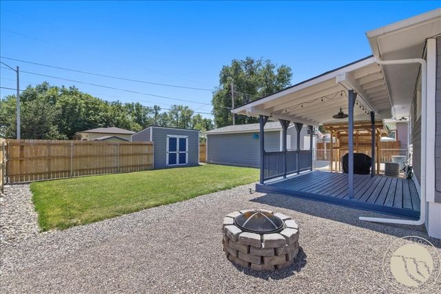2702 Terry Ave, Billings, MT 59102