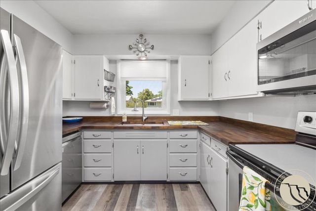 2702 Terry Ave, Billings, MT 59102