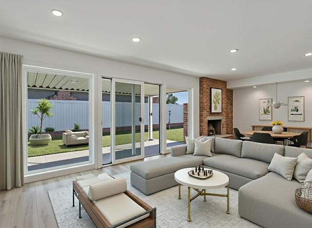 5851 Shenandoah Dr, Sacramento, CA 95841