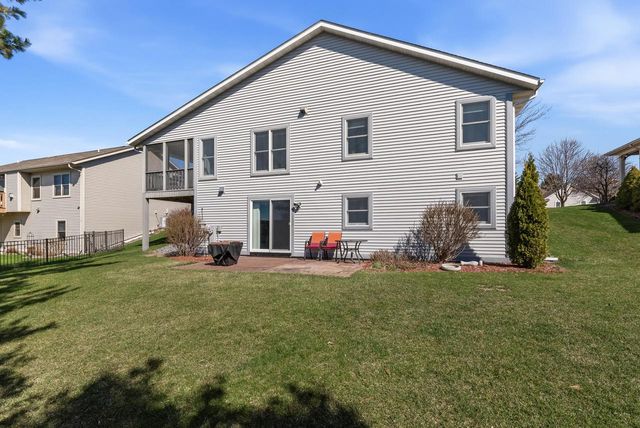 1245 Garfield LANE, Hartford, WI 53027