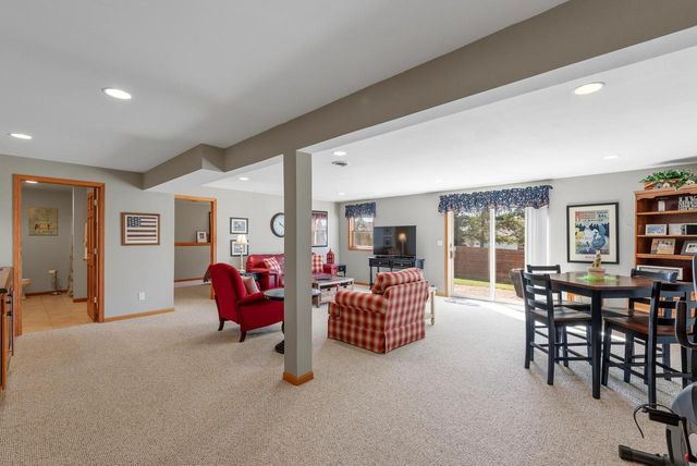 1245 Garfield LANE, Hartford, WI 53027