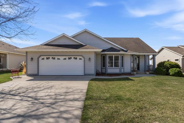 1245 Garfield LANE, Hartford, WI 53027