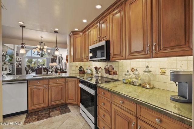 4015 N 78TH Street 122, Scottsdale, AZ 85251