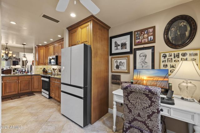 4015 N 78TH Street 122, Scottsdale, AZ 85251