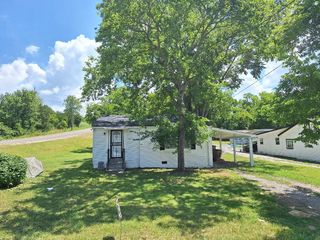 4028 Meadow Rd, Nashville, TN 37218