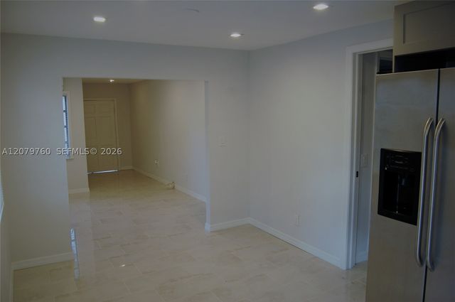 2140 SW 25th St 2140, Miami, FL 33133