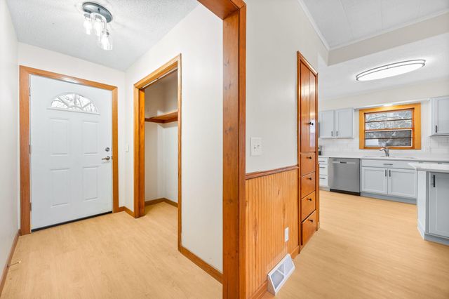 540 Brown Street SW, Hutchinson, MN 55350