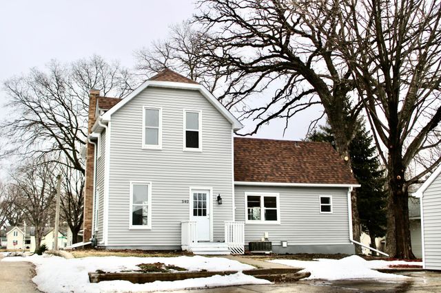540 Brown Street SW, Hutchinson, MN 55350