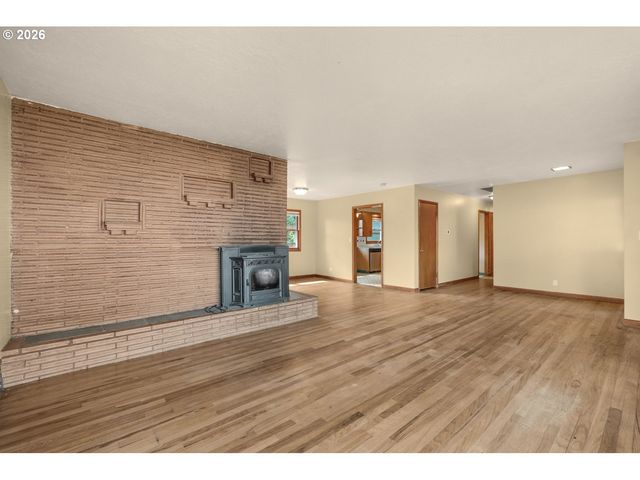 12975 Sw DAVIES Rd, Beaverton, OR 97008